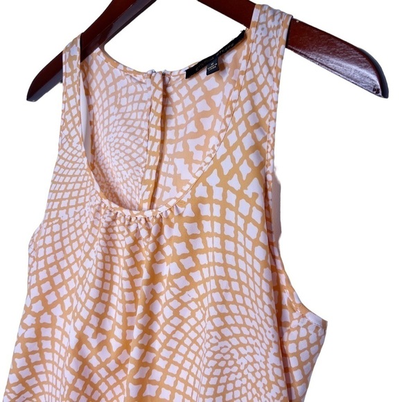 CYNTHIA STEFFE Zipper Back Sleeveless Top Size Medium in Orange and White Spiral - Picture 4 of 15